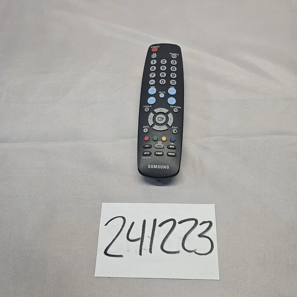 Samsung Television Remote‎ Control BN59-00676A (C748)